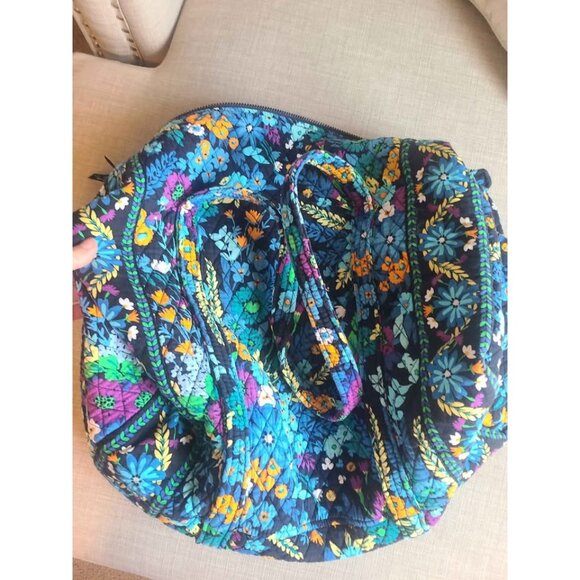 Vera Bradley large duffel - Picture 4 of 8